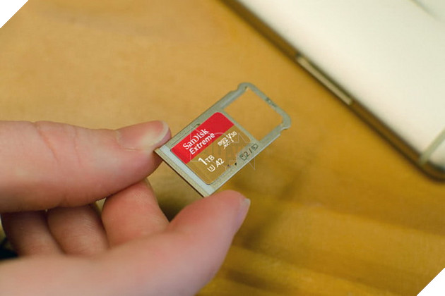 SanDisk chính thức trình làng thẻ nhở MicroSD tới tận 1TB bộ nhớ - Chụp hình quay phim không sợ hết dung lượng