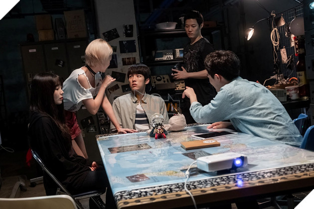 0.00MHz -Tần số chết: Khi sóng não chạm đáy, ma quỷ sẽ hiện hình