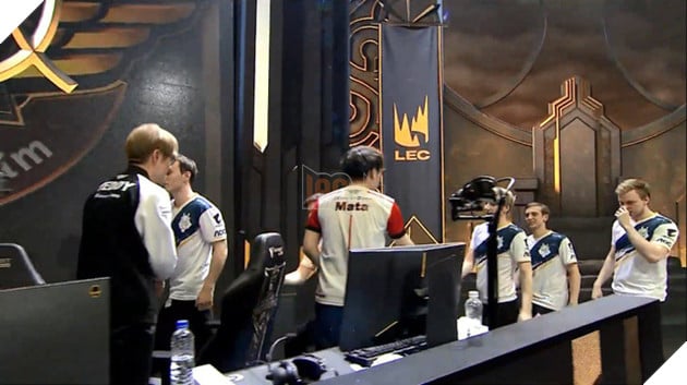 LMHT: Game thủ Việt ăn mừng điên cuồng trước chiến thắng của G2 - Tự hào những người con xa xứ - Ảnh 1.