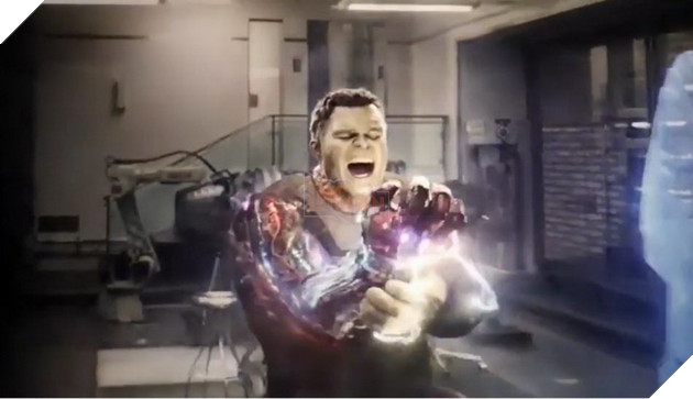 Avengers Endgame: Marvel hé lộ không ai có thể búng tay cứu người trừ bộ não của Hulk 3
