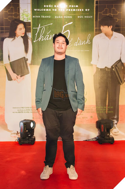 Cặp đôi Xuân Hùng - Minh Trang hẹn nhau họp lớp trong sự kiện công chiếu Tháng 5 để dành 21