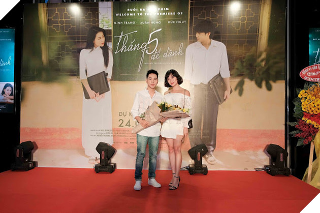 Cặp đôi Xuân Hùng - Minh Trang hẹn nhau họp lớp trong sự kiện công chiếu Tháng 5 để dành 4