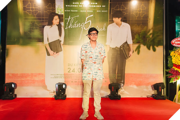 Cặp đôi Xuân Hùng - Minh Trang hẹn nhau họp lớp trong sự kiện công chiếu Tháng 5 để dành