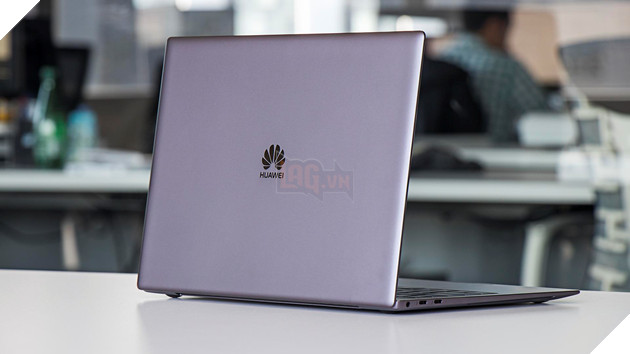 Microsoft âm thầm ngừng bán laptop Huawei, có khả năng chặn Windows