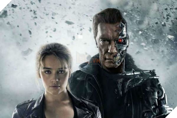 Terminator: Dark Fate bùng nổ, Sarah Connor tái xuất cùng Kẻ Hủy Diệt T-800