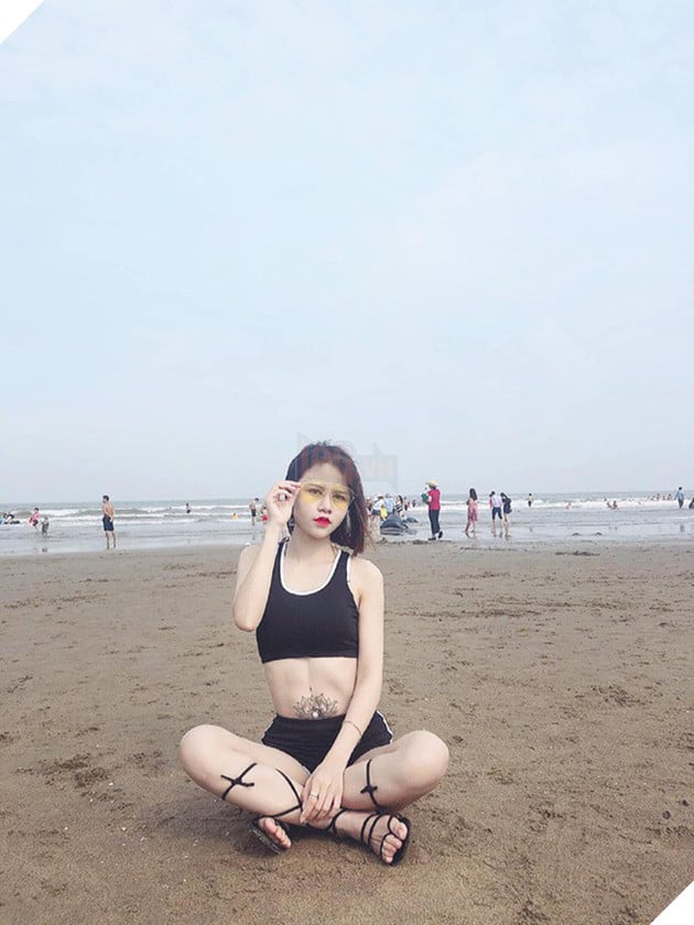 Cô gái make-up đậm trong video clip của Bà Tân Vlogs là ai mà bị chỉ trích nhiều như thế? 10