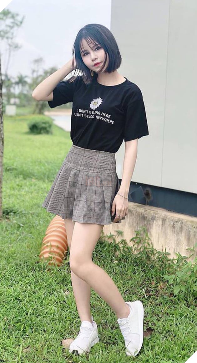 Cô gái make-up đậm trong video clip của Bà Tân Vlogs là ai mà bị chỉ trích nhiều như thế? 6