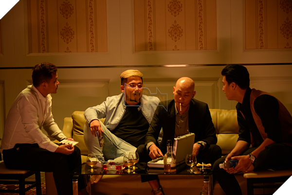 La Thành trở thành điểm sáng trong phim cờ bạc bịp Vô gian đạo 2