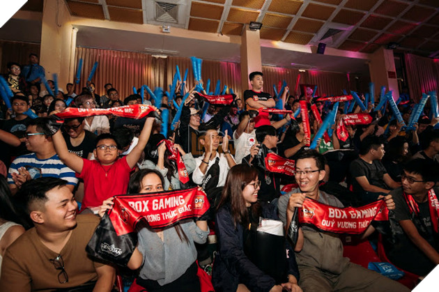 Chung kết Đấu trường Danh vọng Mùa xuân 2019 lập kỷ lục lịch sử của Esport Việt 11