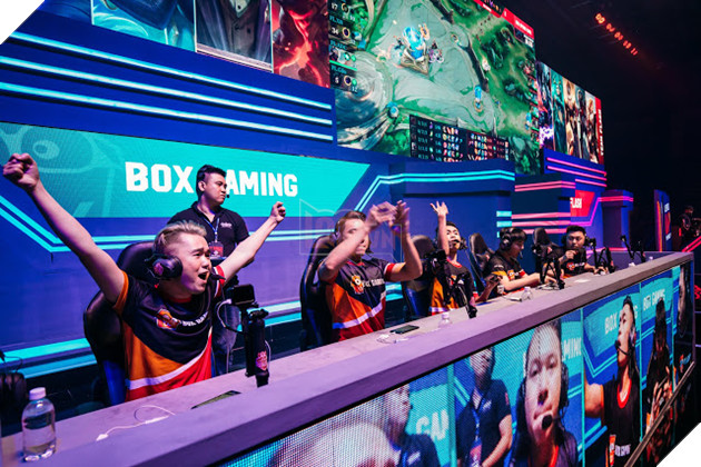 Chung kết Đấu trường Danh vọng Mùa xuân 2019 lập kỷ lục lịch sử của Esport Việt 3