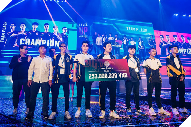 Chung kết Đấu trường Danh vọng Mùa xuân 2019 lập kỷ lục lịch sử của Esport Việt 20