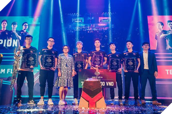 Chung kết Đấu trường Danh vọng Mùa xuân 2019 lập kỷ lục lịch sử của Esport Việt 4