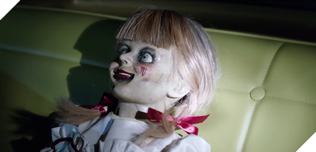 Annabelle tung trailer thứ hai, hé lộ những trò nghịch dại của con gái nhà Warren