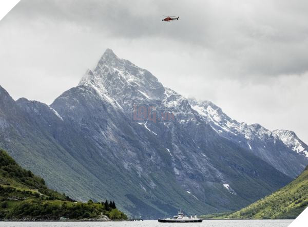 Hé lộ những hình ảnh đầu tiên tại phim trường Black Widow 8