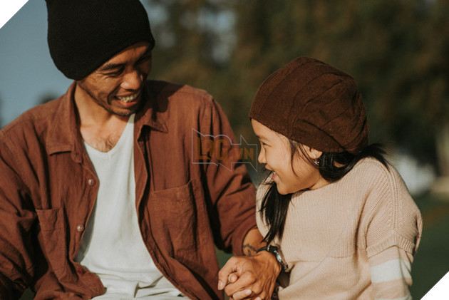 &#212;ng bố đơn th&#226;n trong bộ ảnh x&#250;c động c&#249;ng c&#244; con g&#225;i nhỏ ở Đ&#224; Lạt: &quot;Sau n&#224;y sẽ c&#243; nhiều thứ con th&#237;ch, nhưng n&#243; cay v&#224; đắng lắm&quot; - Ảnh 15.