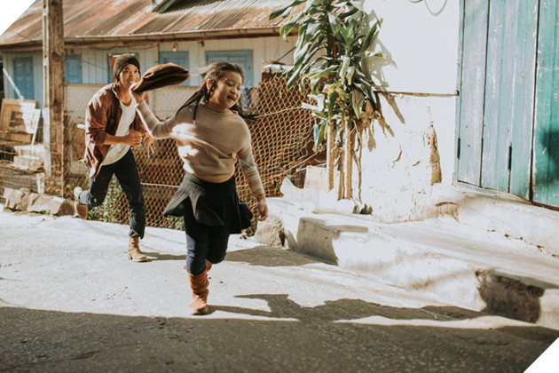 Ông bố đơn thân trong bộ ảnh xúc động cùng cô con gái nhỏ ở Đà Lạt: Sau này sẽ có nhiều thứ con thích, nhưng nó cay và đắng lắm - Ảnh 10.