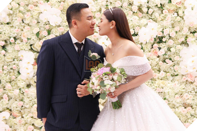 Cận cảnh dàn khách mời đình đám trong hôn lễ của đạo diễn trăm tỷ Nhất Trung 3