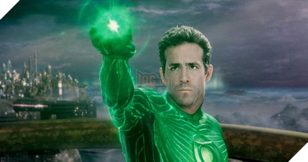 Top 9 món vũ khí và vật dụng mạnh nhất từng xuất hiện trên màn ảnh rộng 5