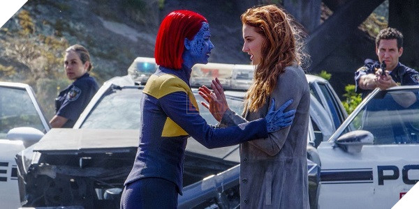 Kịch bản Dark Phoenix phải viết lại liên tục trên phim trường 3