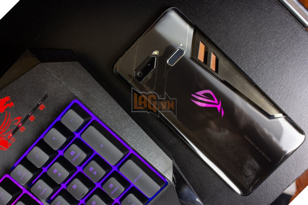 ASUS hợp tác với Tencent Games tối ưu hoá cho PUBG Mobile