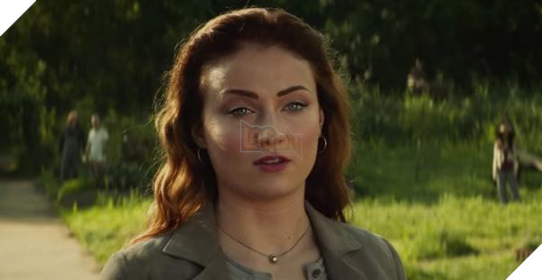 Dark Phoenix từng có ý tưởng cho cả tộc Skrull xuất hiện trong đoạn kết 3