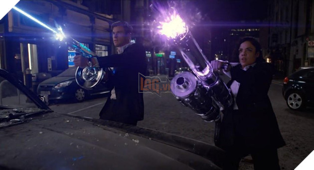 Tại sao Men in Black lại trở thành thương hiệu phim nổi tiếng toàn cầu? 3