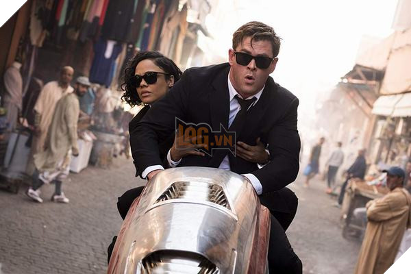 Men In Black: International có thể mở màn kém hơn Dark Phoenix 4