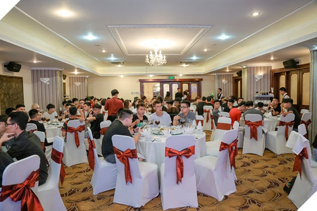 Xuất hiện những bóng hồng xinh đẹp tham gia giải đấu PUBG Mobile VN khiến các gamer nam phải “đứng hình” 9