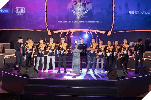 PVNC 2019: FFQ lội ngược dòng ngoạn mục, thẳng tiến PMCO Finals Fall 2019 23