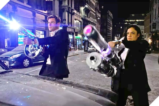 Loạt vũ khí công nghệ hiện đại trong series Men in Black 3