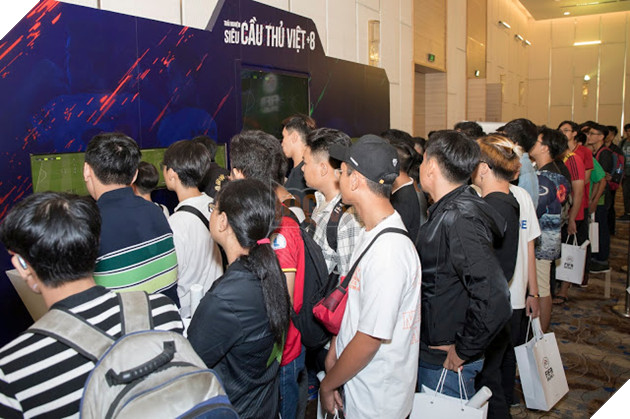 FIFA Online 4 mừng sinh nhật 1 tuổi, hội ngộ anh tài bóng đá Việt 7