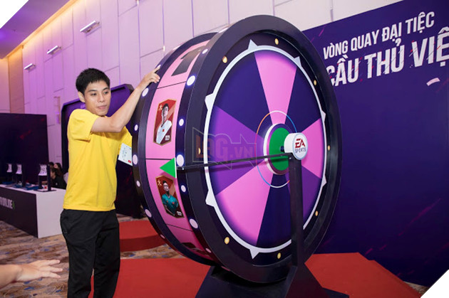 FIFA Online 4 mừng sinh nhật 1 tuổi, hội ngộ anh tài bóng đá Việt 11