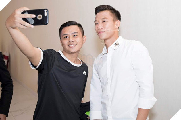 FIFA Online 4 mừng sinh nhật 1 tuổi, hội ngộ anh tài bóng đá Việt 16