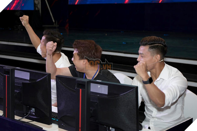 FIFA Online 4 mừng sinh nhật 1 tuổi, hội ngộ anh tài bóng đá Việt 40