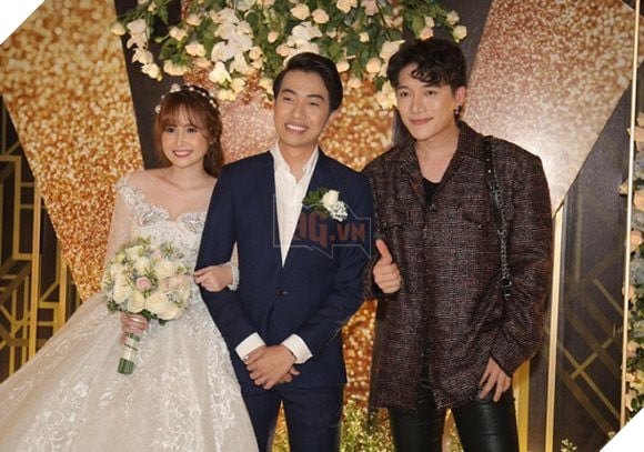 PewPew bất ngờ sánh vai cùng với người yêu dự đám cưới của Cris Devil Gamer 5