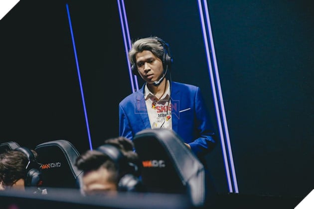 LMHT: Lầy như QTV, lấy xe đạp chở Zodiac đi thi, thi rớt thì tự đi bộ về 3