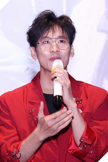 Tuấn Trần hoá nam thần tại sự kiện ra mắt webdrama 21 ngày yêu em 9