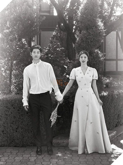 Song Joong Ki - Song Hye Kyo ly hôn, kết thúc mối tình đẹp từng làm nứt lòng khán giả Hậu duệ mặt trời 4