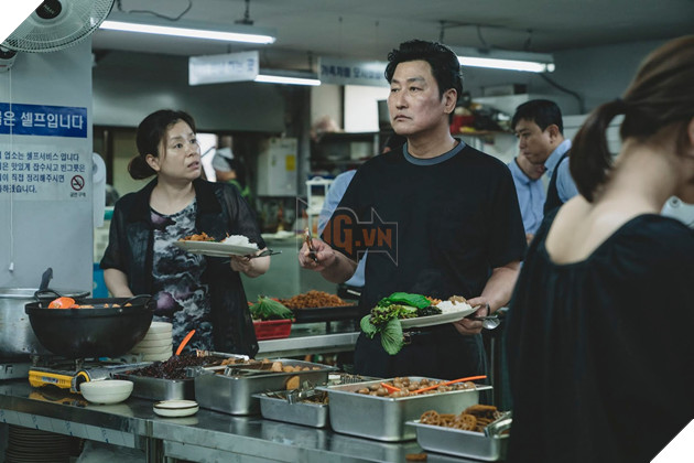 Ký sinh trùng chính thức trở thành phim Hàn có doanh thu cao nhất tại Việt Nam 3