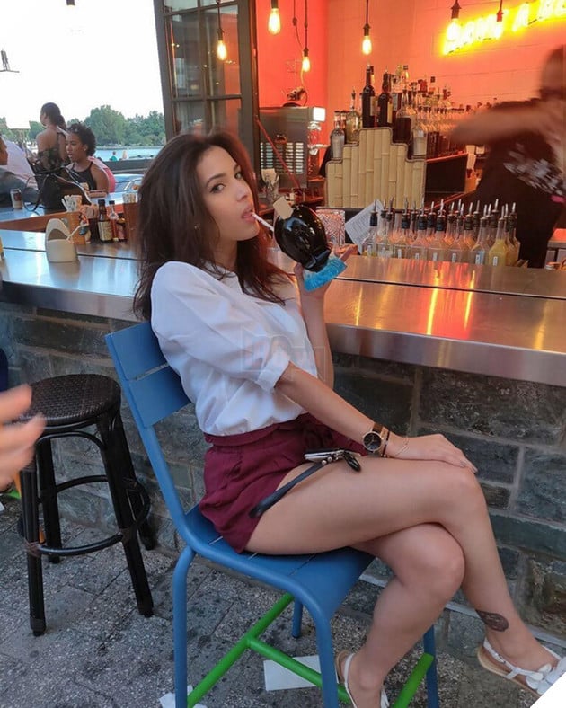 Lại thêm một nữ streamer lộ hàng và bị Twitch cấm thẳng cổ