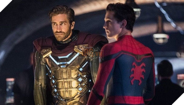 Spider-Man: Chứng kiến màn lên đồ Mysterio của Jake Gyllenhaal