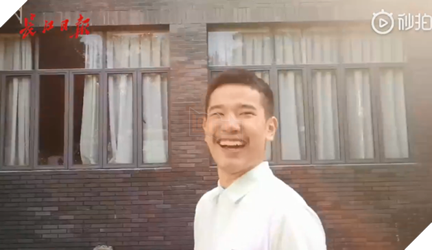 Gia đình nhà người ta: Mẹ chơi game hộ con để con tập trung ôn thi đại học 3