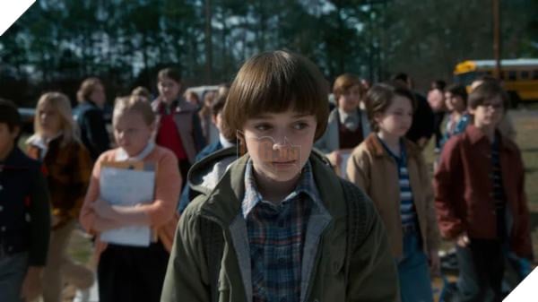 Những đứa trẻ trong Stranger Things Season 3 bao nhiêu tuổi? 3
