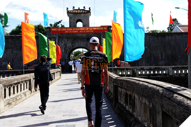 CrossFire Legends: Chuyến đi mùa hè ý nghĩa của hơn 50 thành viên clan Làng Vũ Đại 11