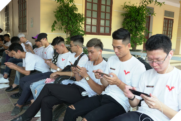 CrossFire Legends: Chuyến đi mùa hè ý nghĩa của hơn 50 thành viên clan Làng Vũ Đại 6