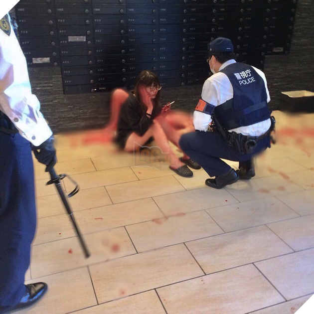 Thanh niên Nhật Bản bị cô gái Yandere đâm nguy kịch vẫn còn sống và tiếp tục công việc là Geisha Nam