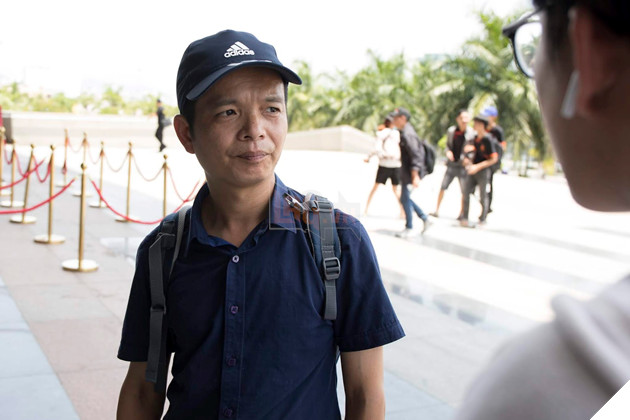 Từ Thái Bình, người đàn ông 43 tuổi dẫn bố và các con vào Đà Nẵng xem chung kết Liên quân Thế giới AWC 2019 3