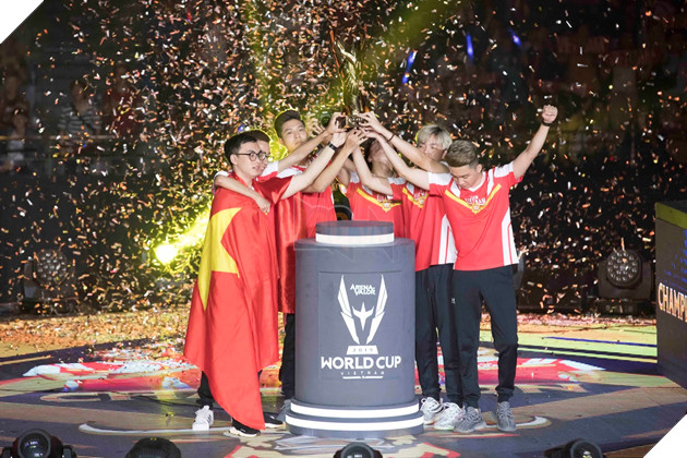 AWC 2019: XB là học sinh giỏi toàn diện, bén duyên nghiệp game thủ khi trở thành sinh viên 2