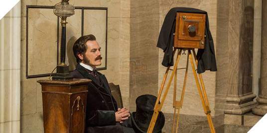 Doctor Strange tái hợp Spider-Man trong Trận chiến ánh sáng 6