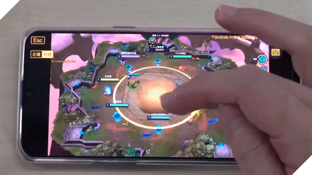 Tencent phát triển ứng dụng cho phép chơi LMHT ngay trên điện thoại di động 3